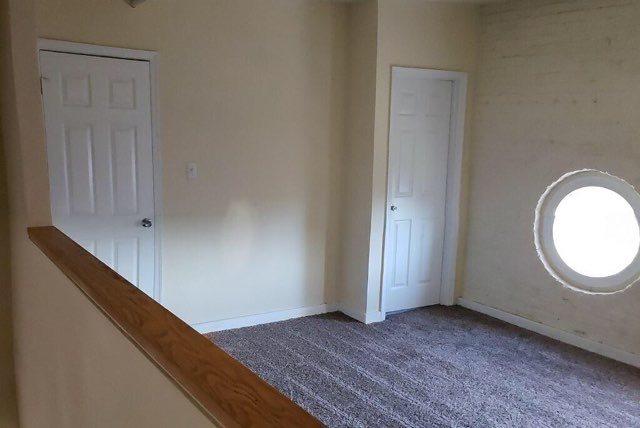 Gallery Photo 16